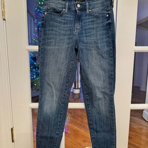 WHBM Mid Rise Girlfriend Everyday Soft Jeans, Size 0R